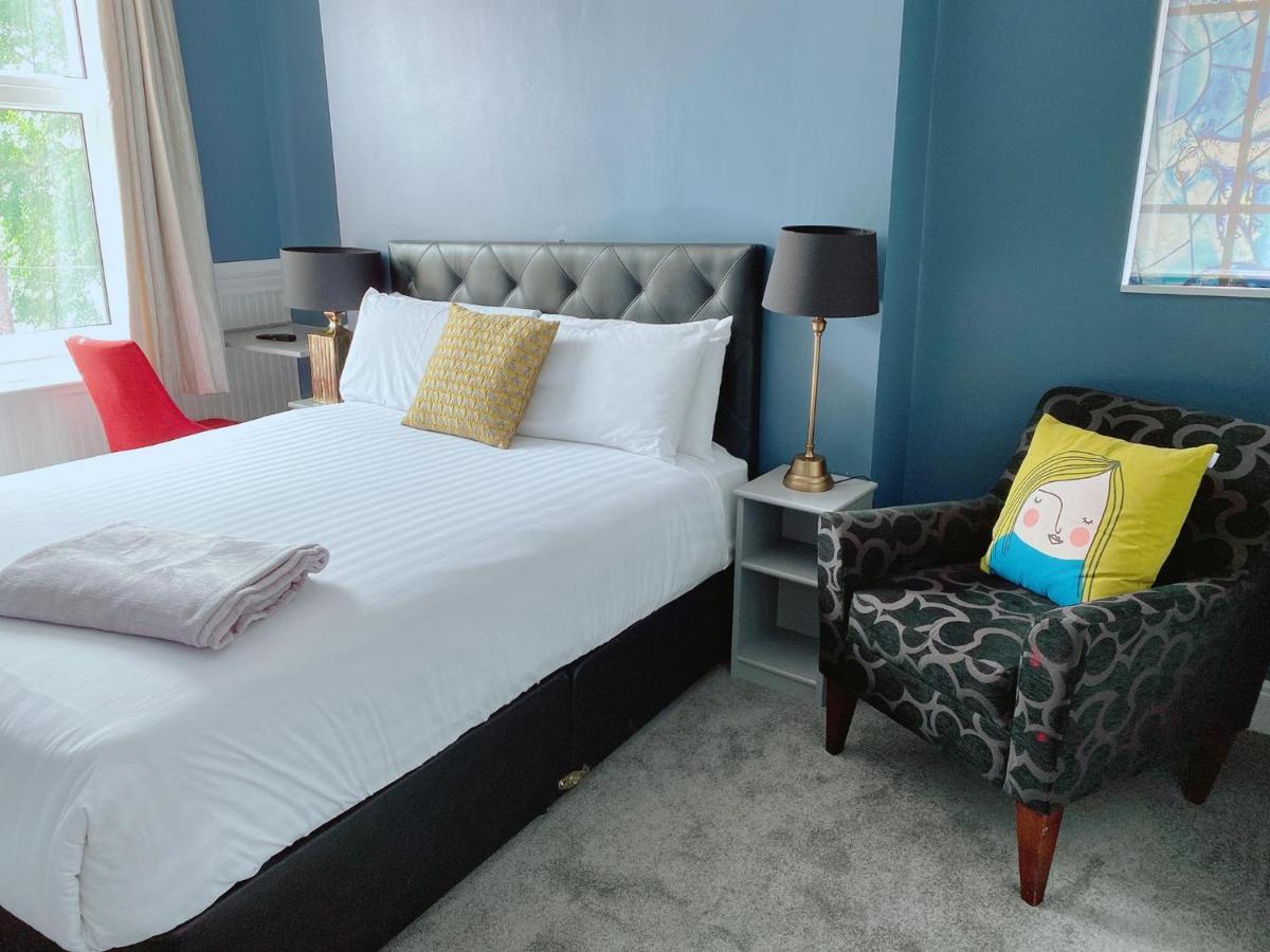 Rose Lodge Guest House コーク エクステリア 写真