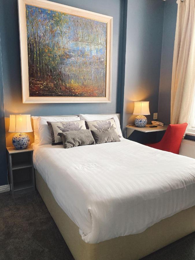 Rose Lodge Guest House コーク エクステリア 写真